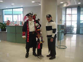 littlepirate.jpg (53105 bytes)